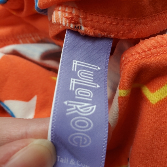 Seagull lularoe leggings - Picture 3 of 3